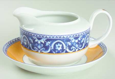 Porto Alegre Gravy Boat & Underplate