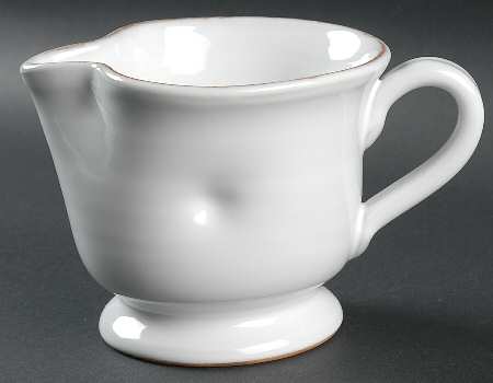Bianco 20 Oz Pitcher