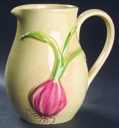 Orto 28 Oz Pitcher