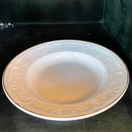 Cortina 2000 Gold Large Rim Soup Bowl