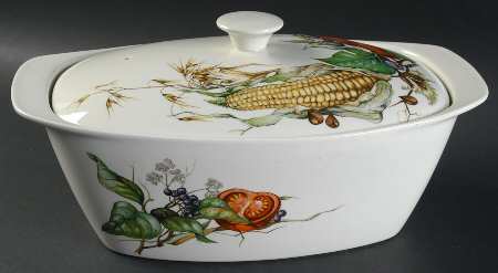 VIL74 2.5 Quart Rectangular Casserole with Lid