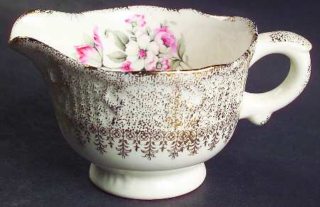 VOG61 Creamer