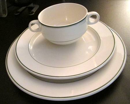 VIL77 Flat Cream Soup Bowl & Saucer Set
