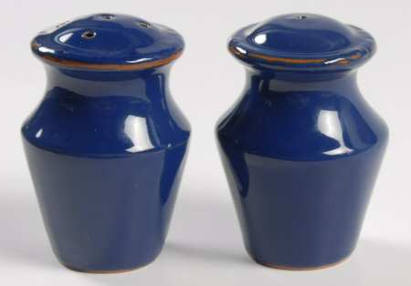 Blu Salt & Pepper Set