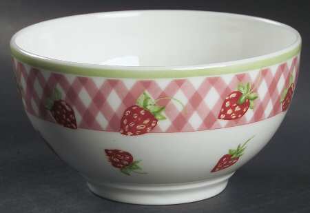 Strawberries 'N Cream Rice Bowl