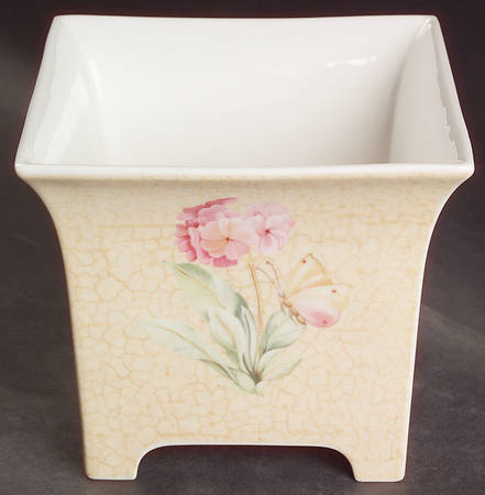 Florea Small Cachepot by Villeroy & Boch