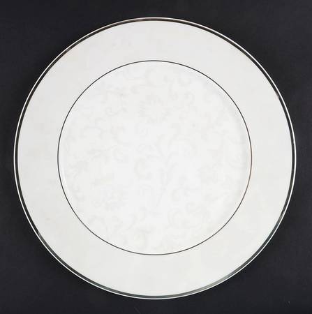 Gray Pearl Cake Plate