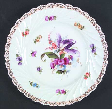 VEB3 Dinner Plate