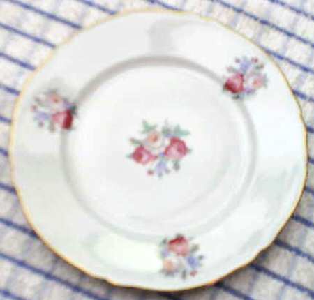 VEA2 Bread & Butter Plate