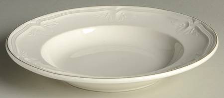 Cortina 2700 Gold Rim Soup Bowl