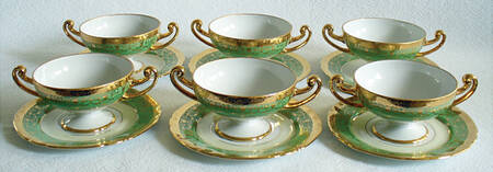 VIT203 Footed Cream Soup Bowl & Saucer Set