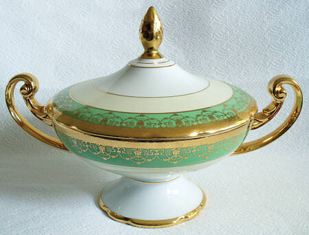 VIT203 Round Covered Vegetable