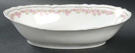 VNN9 9" Oval Vegetable Bowl