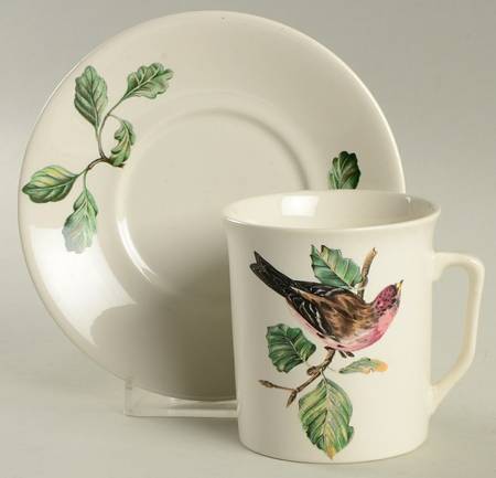 VIL89 Flat Cup & Saucer Set