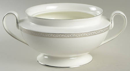 Eloise Round Vegetable No Lid