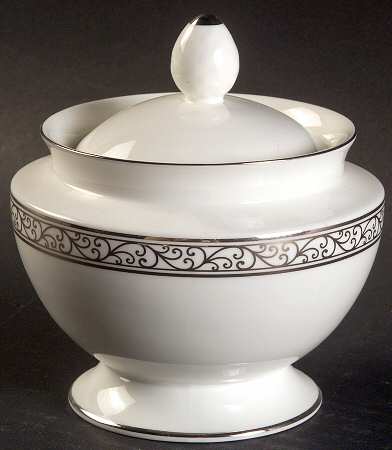Eloise Sugar Bowl & Lid