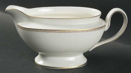 Estelle Gold Gravy Boat by Villeroy & Boch