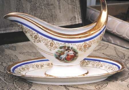 VIT226 Gravy Boat & Underplate/Relish