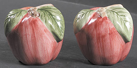 French Country (Earthenware) Salt & Pepper Set