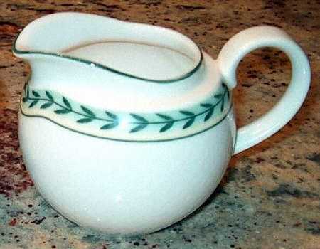 VIL101 Creamer