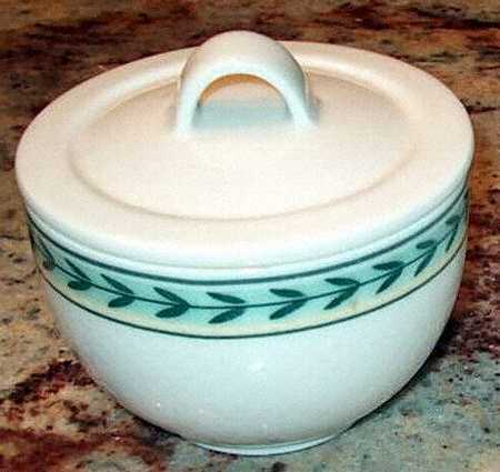 VIL101 Sugar Bowl & Lid