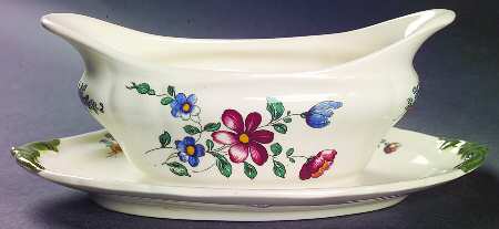 Alt Strasburg (Trim On Edge) Gravy Boat with Attached Underplate