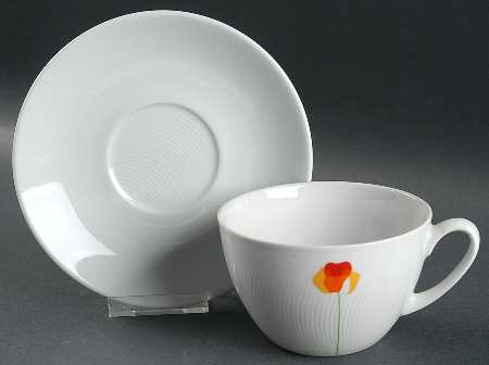 Poppy Papoilas Breakfast Cup & Saucer Set