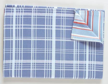 Cottage Cloth Reversible Table Runner