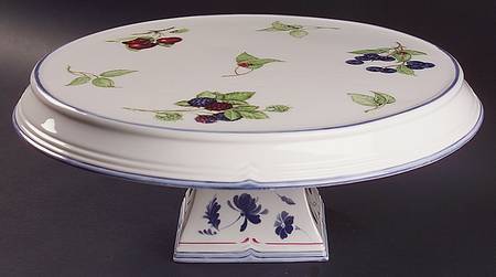 Cottage 14" Diameter Pedestal Cake Stand