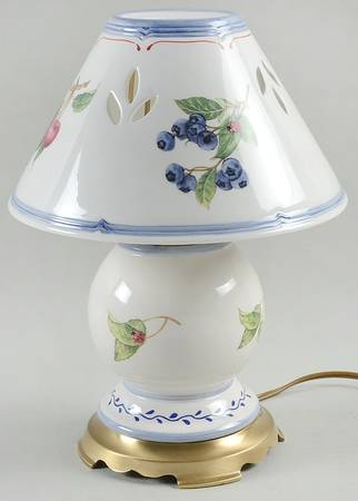 Cottage 10" Electric Lamp & Shade