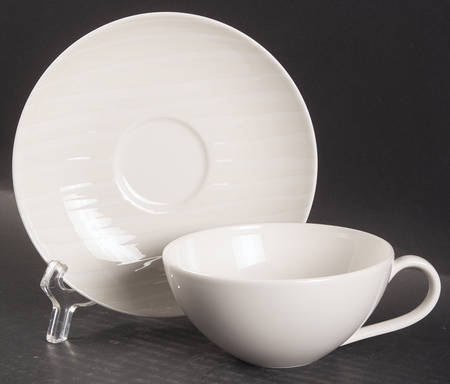 Dune Lines Flat Cup & Saucer Set