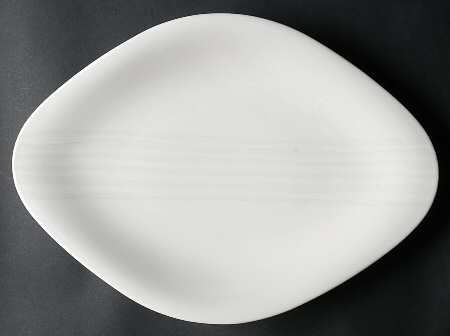 Dune Lines 15" Oval Serving Platter