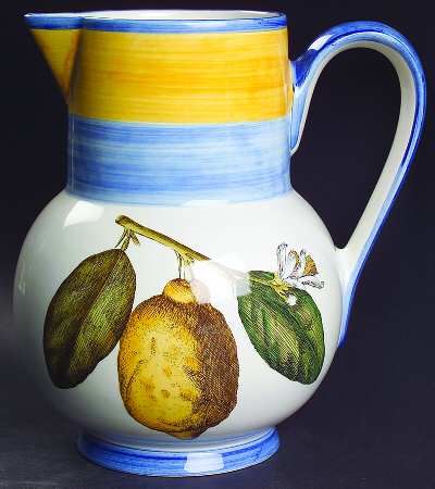 Amarillo 60 Oz Pitcher