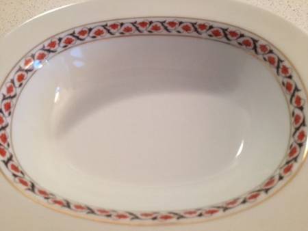 Vig124 9" Oval Vegetable Bowl
