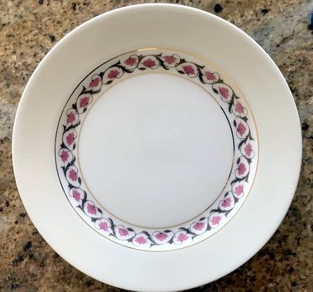Vig124 Bread & Butter Plate