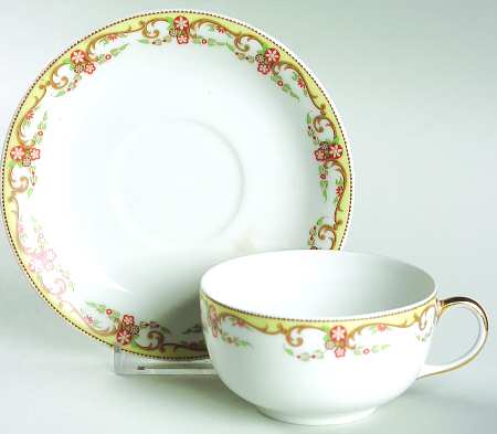 VIG125 Flat Cup & Saucer Set