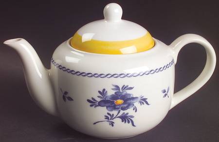 Tuscan Teapot & Lid