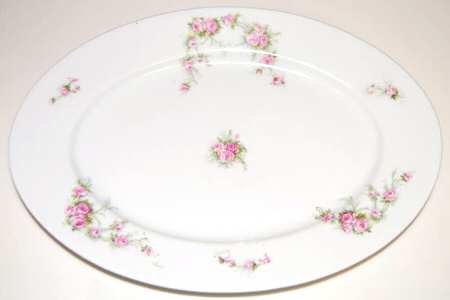 VTO88 14" Oval Serving Platter