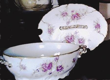 VUF2 Tureen &  Lid