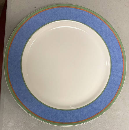 Easy Linea Dinner Plate