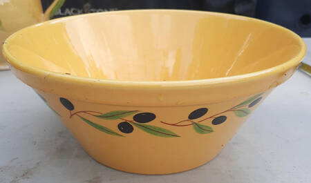 VAA5 12" Large Salad Serving Bowl
