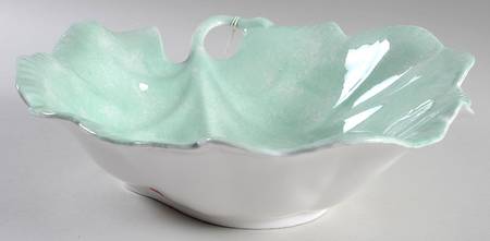 French Garden Leaves 12" Oval Vegetable Bowl
