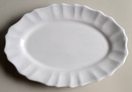Incanto 9" Oval Tray