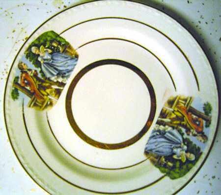 VOG101 Bread & Butter Plate