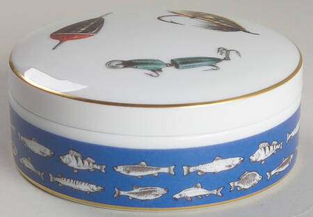Sport Fishing Round Box & Lid