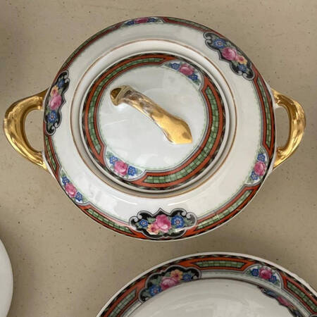 VIT276 Sugar Bowl & Lid