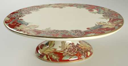 Crimson Wreath 12" Diameter Pedestal Cake Stand