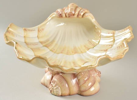 Triton Collection Shell Shaped Bowl
