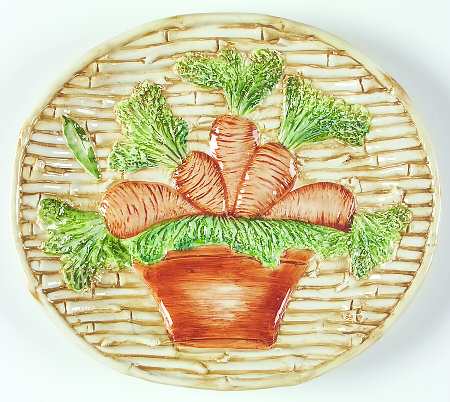 Bamboo With Vegetable Salad Plate