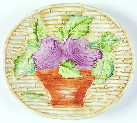 Bamboo With Vegetable Salad Plate
